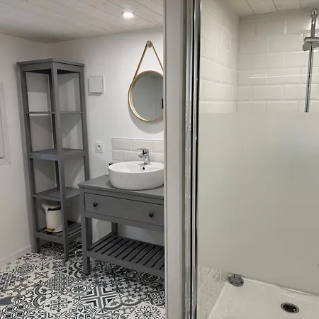 Des Falaises, Vue Дом отдыха *